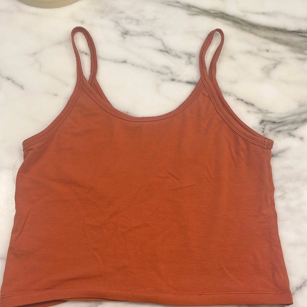ARQ crop tank